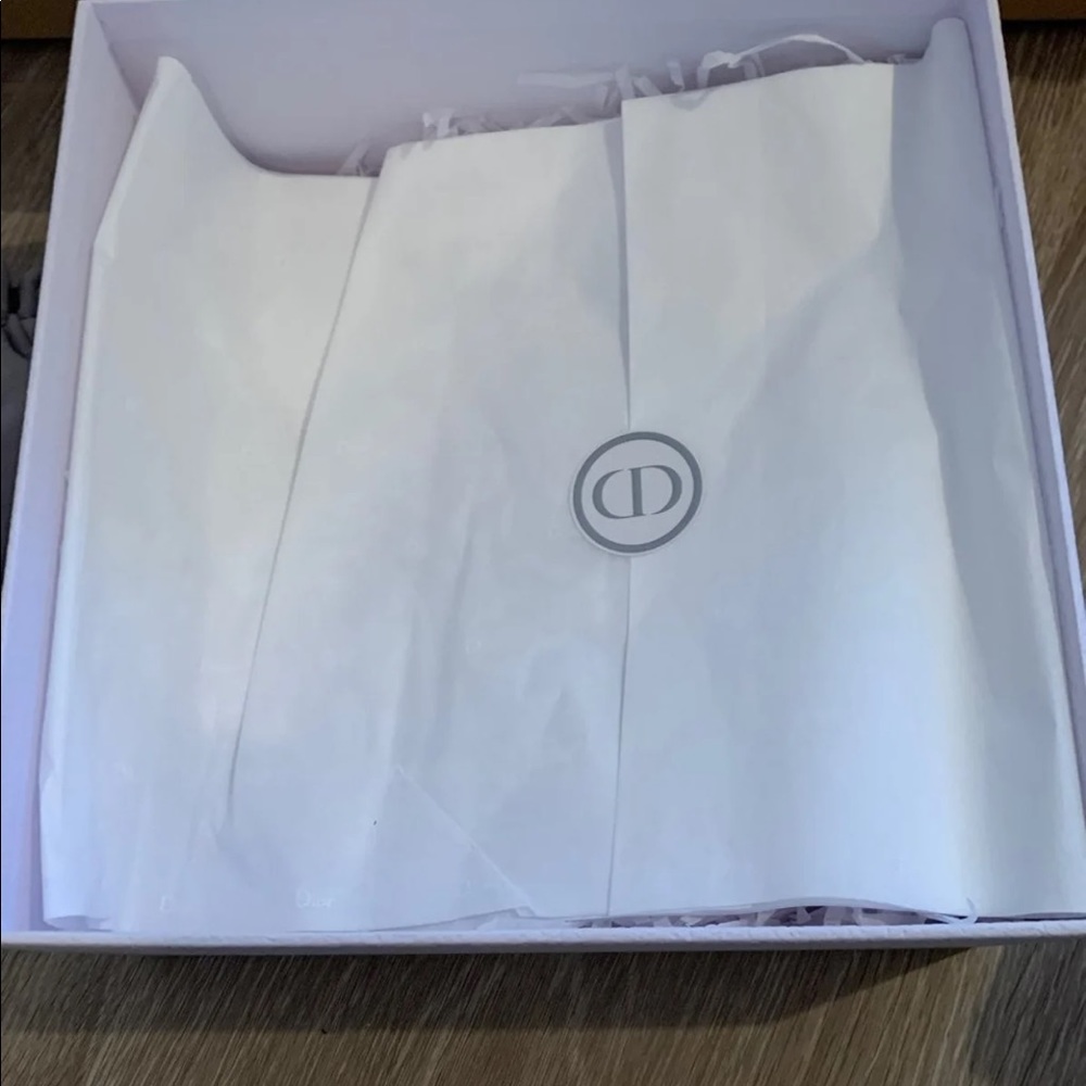 Dior Box - Picture 4 of 7